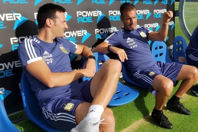 半年踢了9分钟英超也能入选，阿根廷队换血这么难？